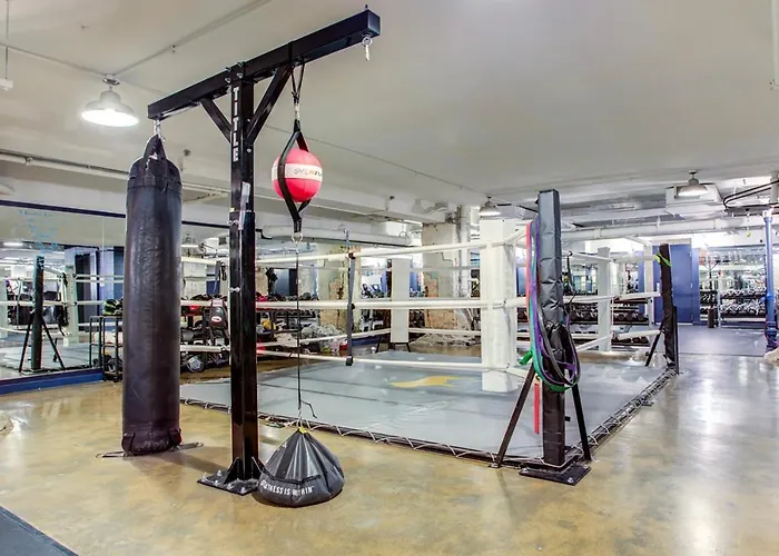 River N 1br W Gym Pool Nr L Stop Chi-362 * Chicago