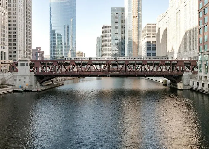 River N 1br W Gym Pool Nr L Stop Chi-362 * Chicago