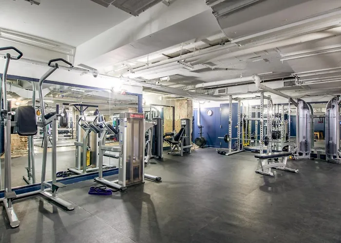 River N 1br W Gym Pool Nr L Stop Chi-362 Chicago