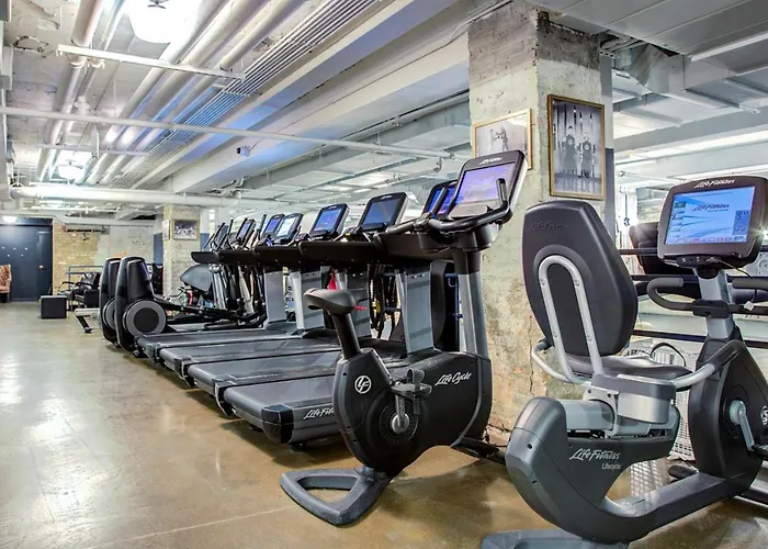 River N 1br W Gym Pool Nr L Stop Chi-362 * Chicago